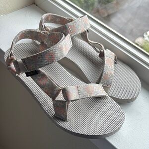 Teva Women's Sandals- Grey Floral